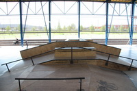 snížený Grind box ve skateparku v Pardubicích