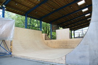 kompletní rekonstrukce Vertikální rampy ve skateparku v Pardubicích
