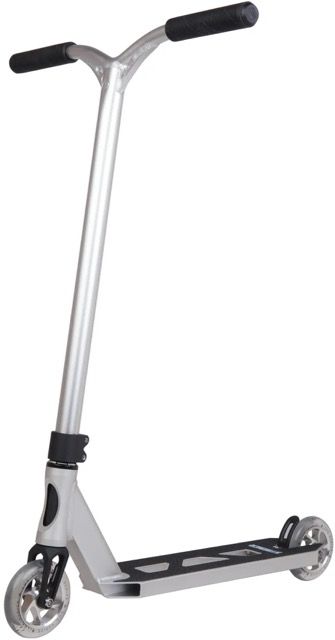 Freestyle koloběžka Striker Lux Youth Silver